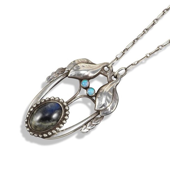 Early Jensen pendant design no 4